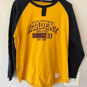 Vintage Nautica Mens Gold and Black Long Sleeve Tee